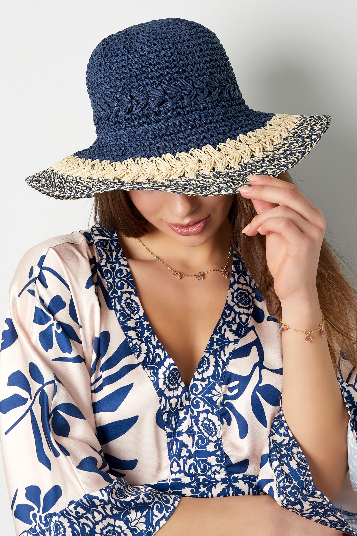 Braided hat with layers - blue Picture2